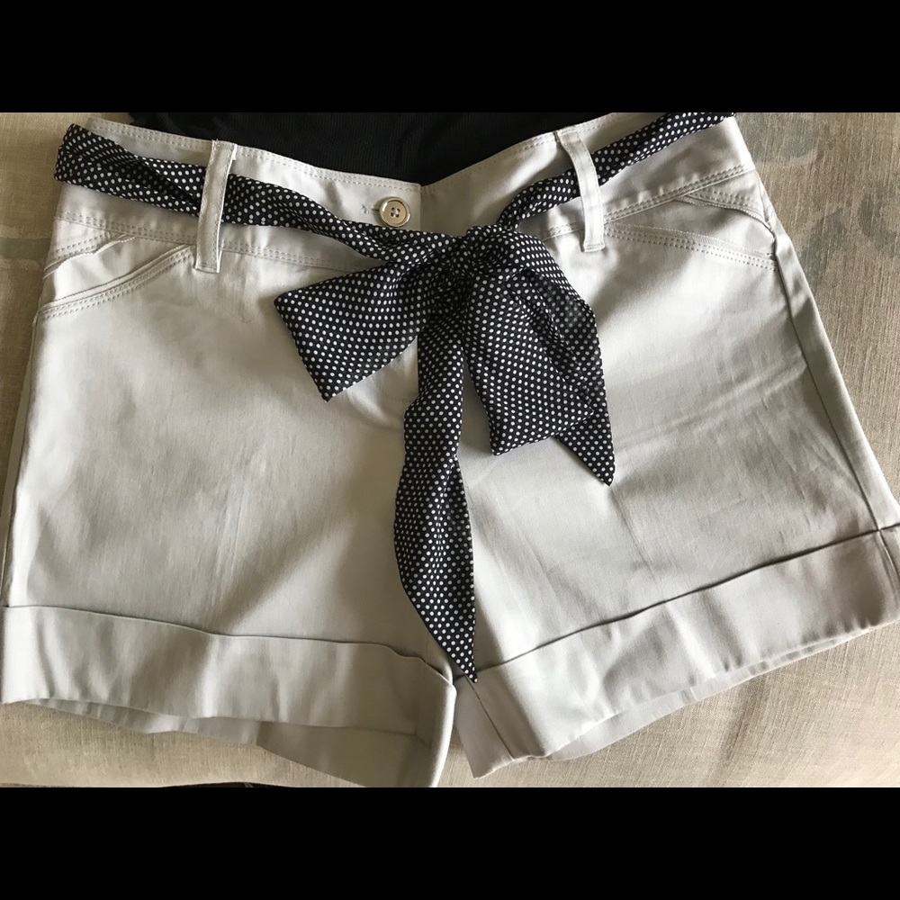 Elegant WHBM Silver Gray shorts with Sash belt.